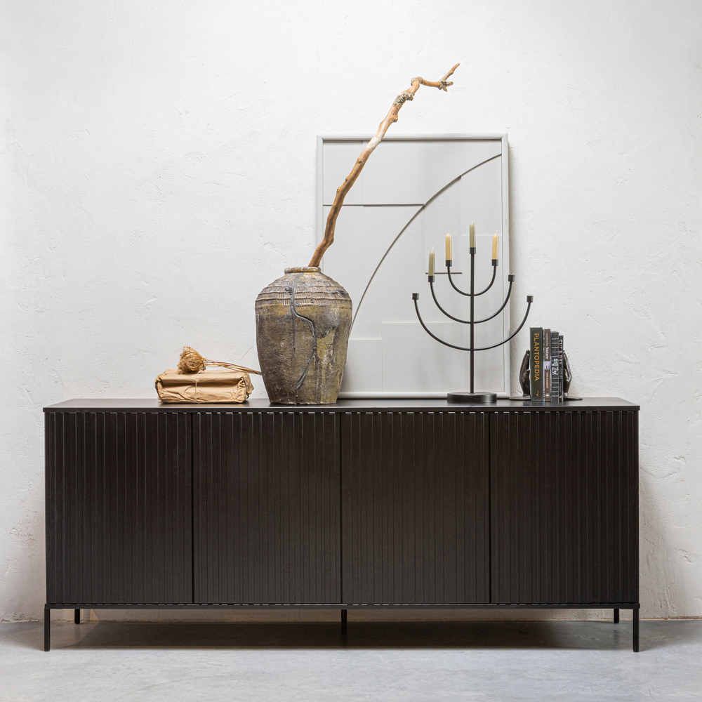 New gravure sideboard 200 cm pine black, room setting